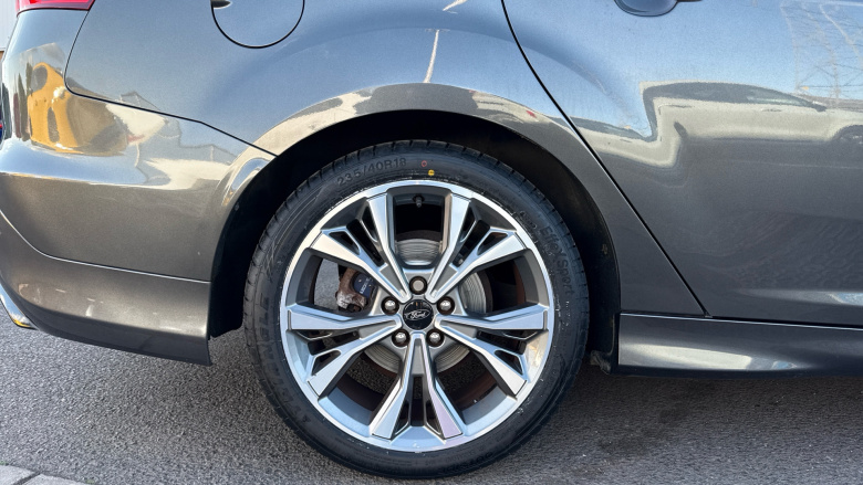 Ford Focus 1.5 EcoBoost ST-Line 5dr Petrol Estate